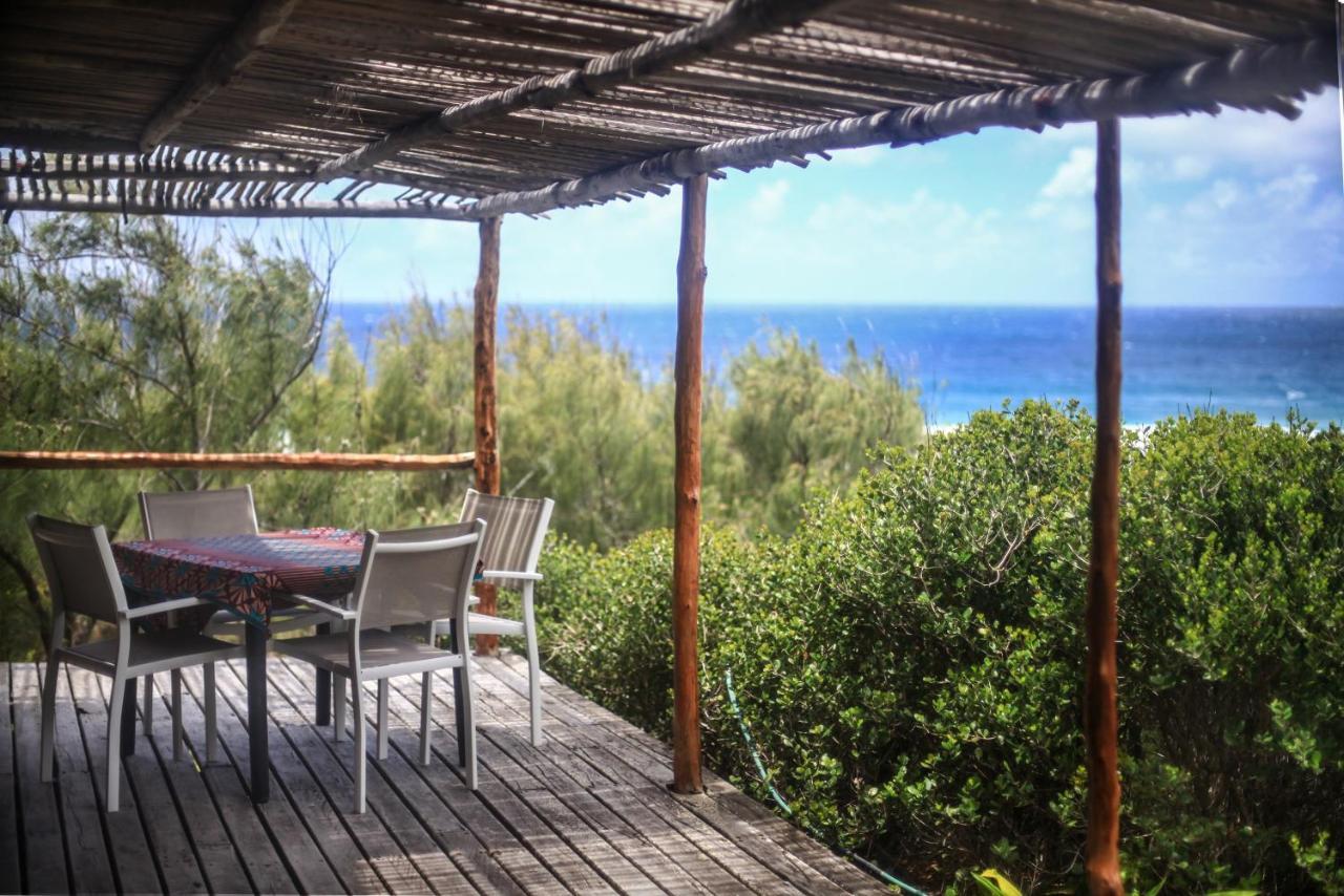 Tofinho Beach House Apartments イニャンバネ エクステリア 写真