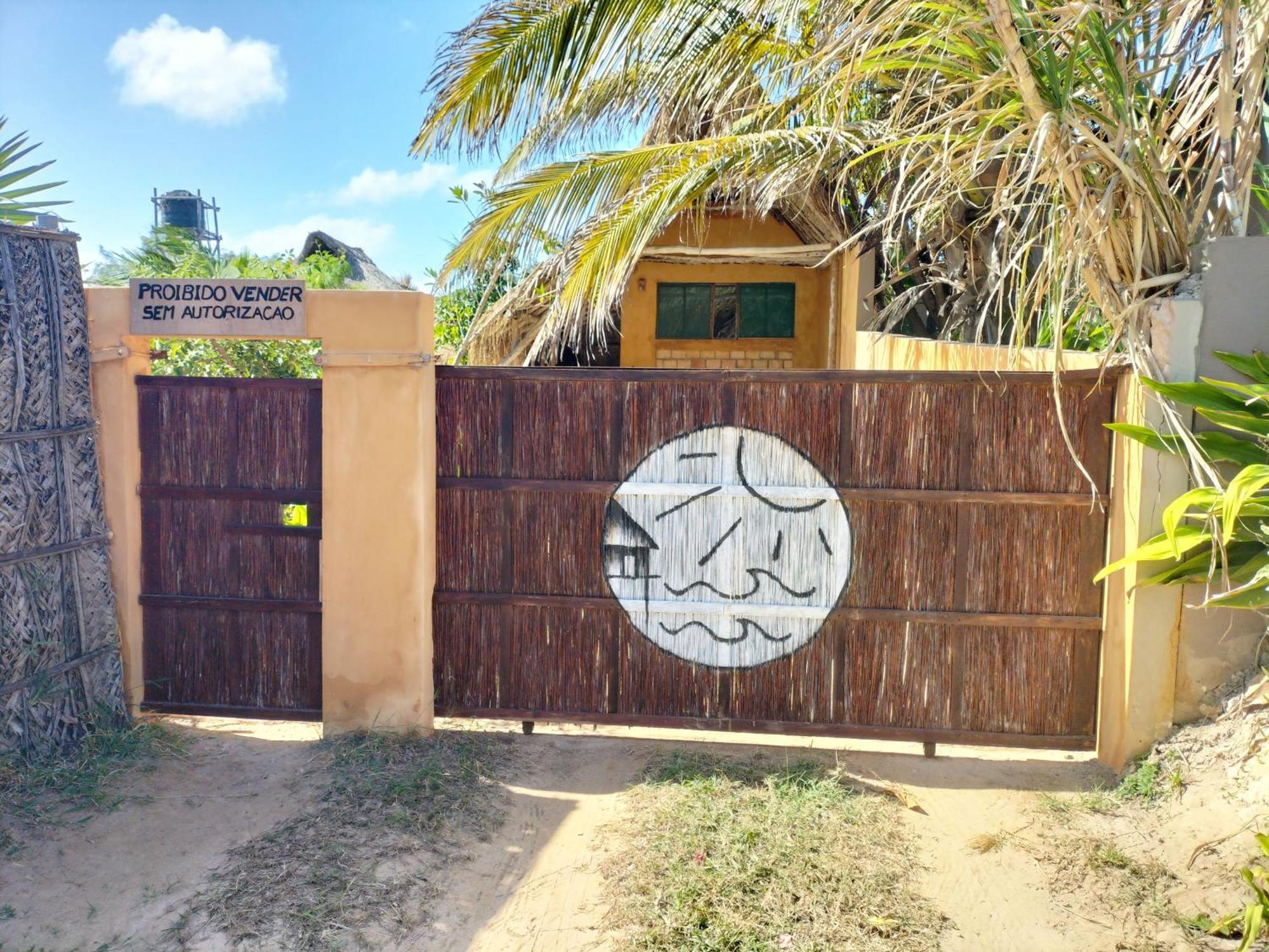Tofinho Beach House Apartments イニャンバネ エクステリア 写真